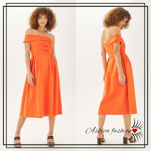 Topshop Dresses & Skirts - Topahop Bardot One Shoulder Prom Dress